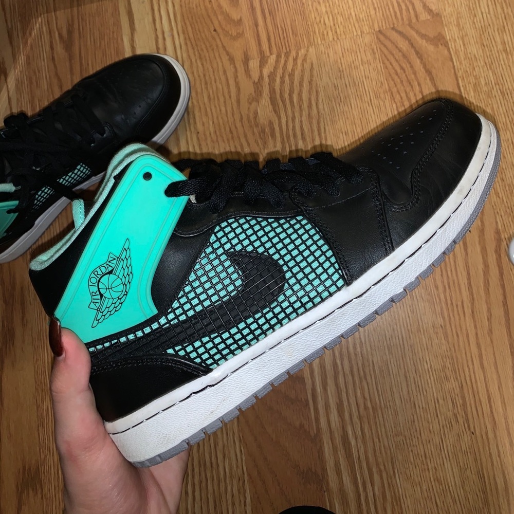 Air Jordan Retros 💚